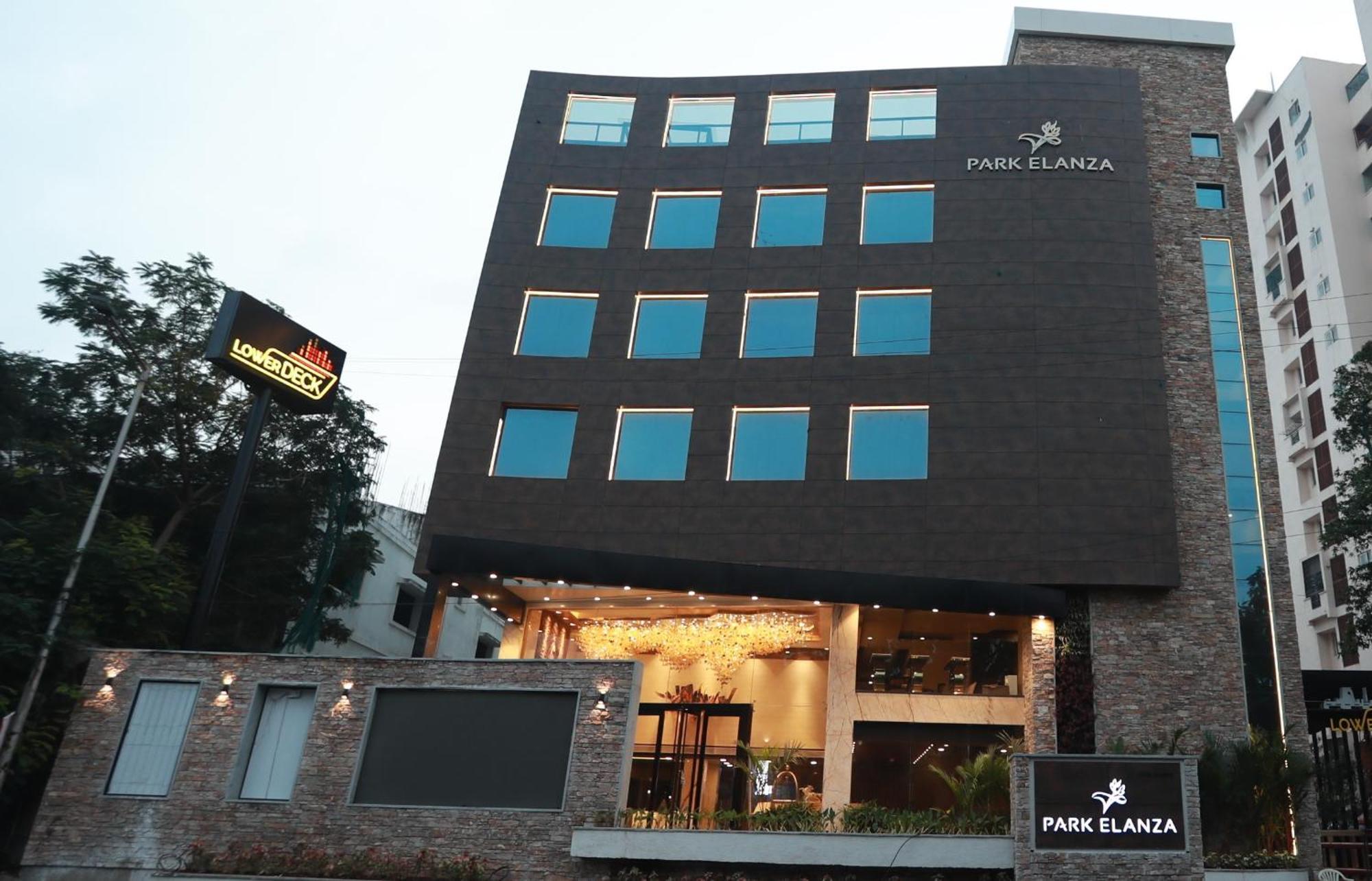 Hotel Park Elanza Chennai Exterior photo